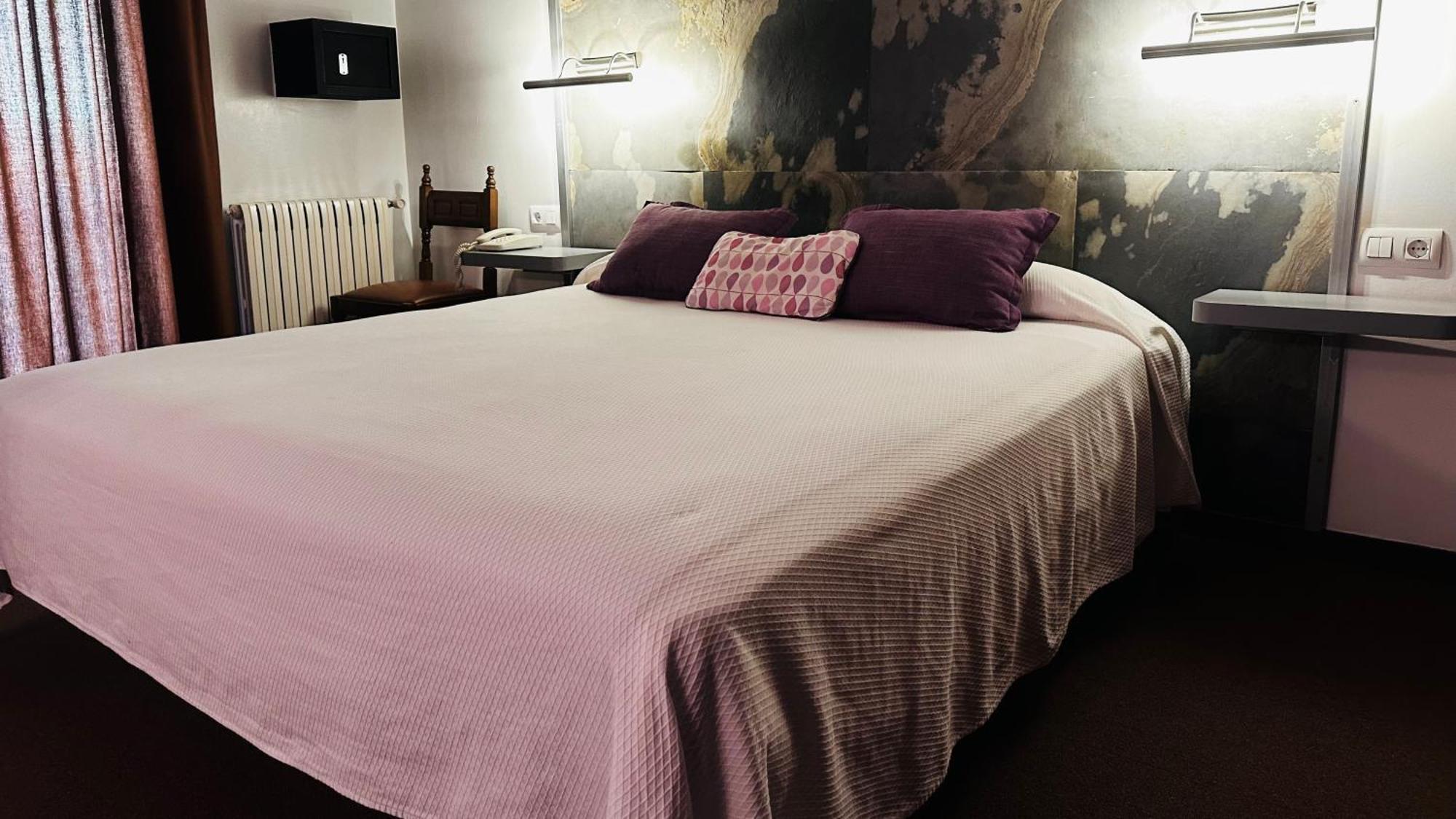 Hotel Folch Sant Julià de Lòria Dış mekan fotoğraf