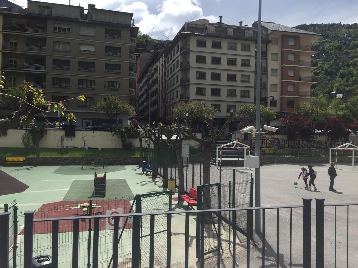 Hotel Folch Sant Julià de Lòria Dış mekan fotoğraf