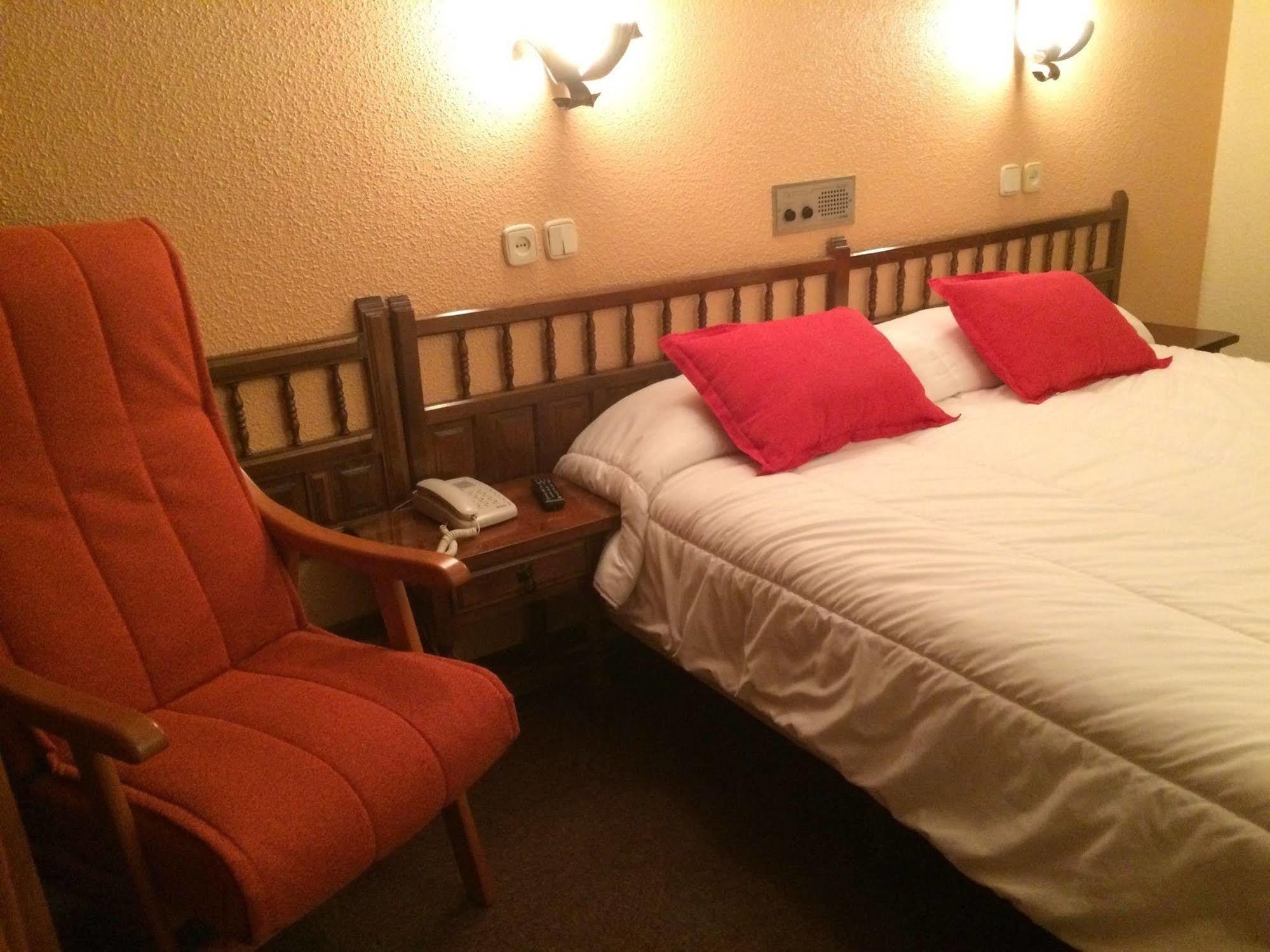 Hotel Folch Sant Julià de Lòria Dış mekan fotoğraf