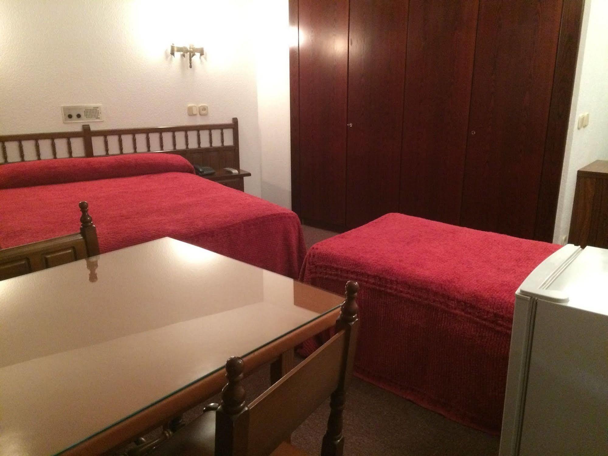 Hotel Folch Sant Julià de Lòria Dış mekan fotoğraf