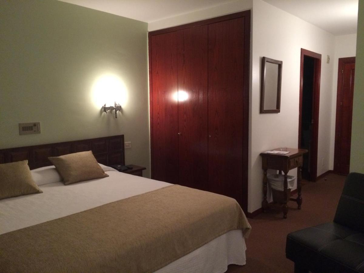 Hotel Folch Sant Julià de Lòria Dış mekan fotoğraf